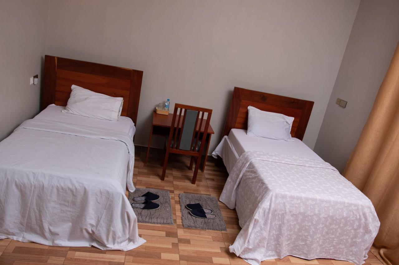 Arusha Royal Bed and Breakfast Buitenkant foto