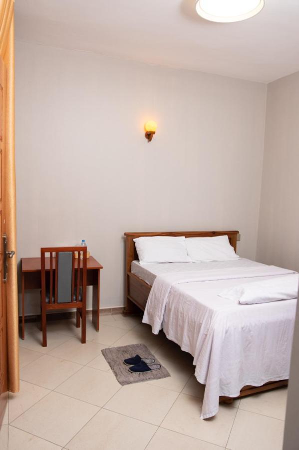 Arusha Royal Bed and Breakfast Buitenkant foto