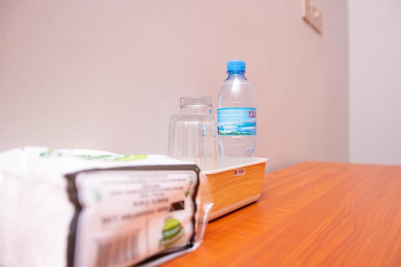 Arusha Royal Bed and Breakfast Buitenkant foto